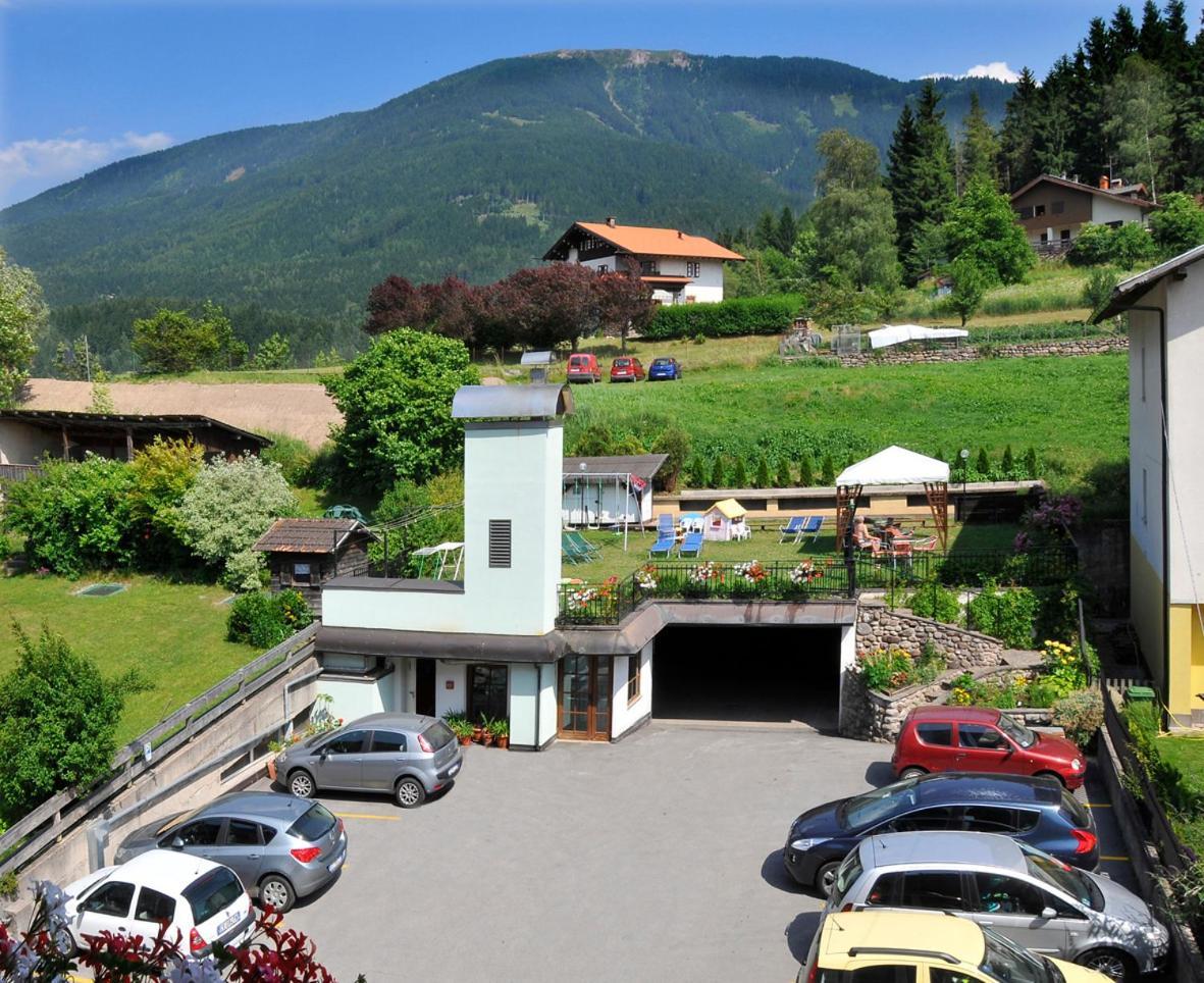 Hotel Italia Базельга-ди-Пине Экстерьер фото